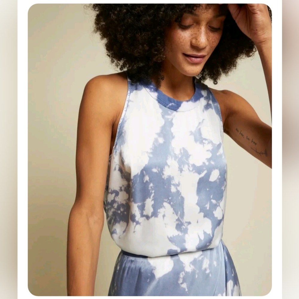 NATION LTD ROXANNE TANK in Woodstock XS Blue White Tie dye